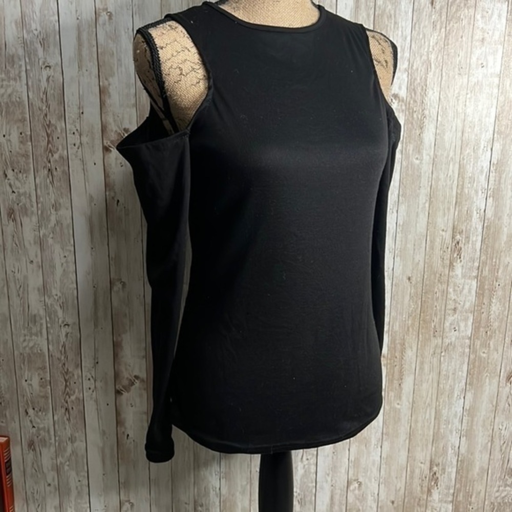 Blooming Jelly Black Long Sleeved Cold Shoulder Blouse
